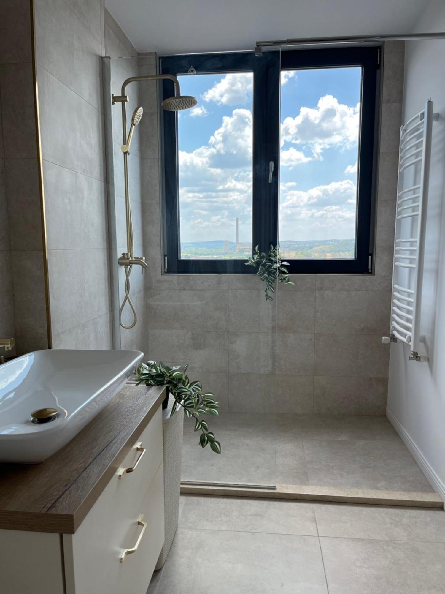 Apartament Nou Neo Tower Suceava Exterior foto